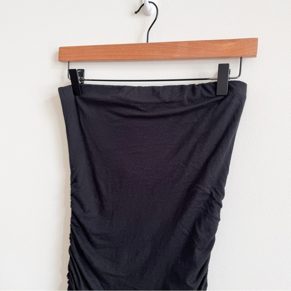 New! VELVET • Danna Strapless Dress in Black - Picture 4 of 9